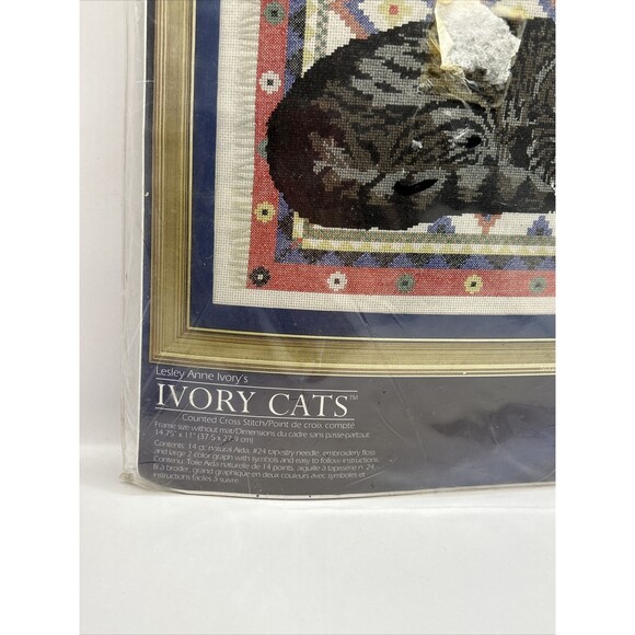 NOS Designs for the Needle Counted Cross Stitch Kit #5603 GEMMA ON A DHURRIE Cat - Picture 2 of 3